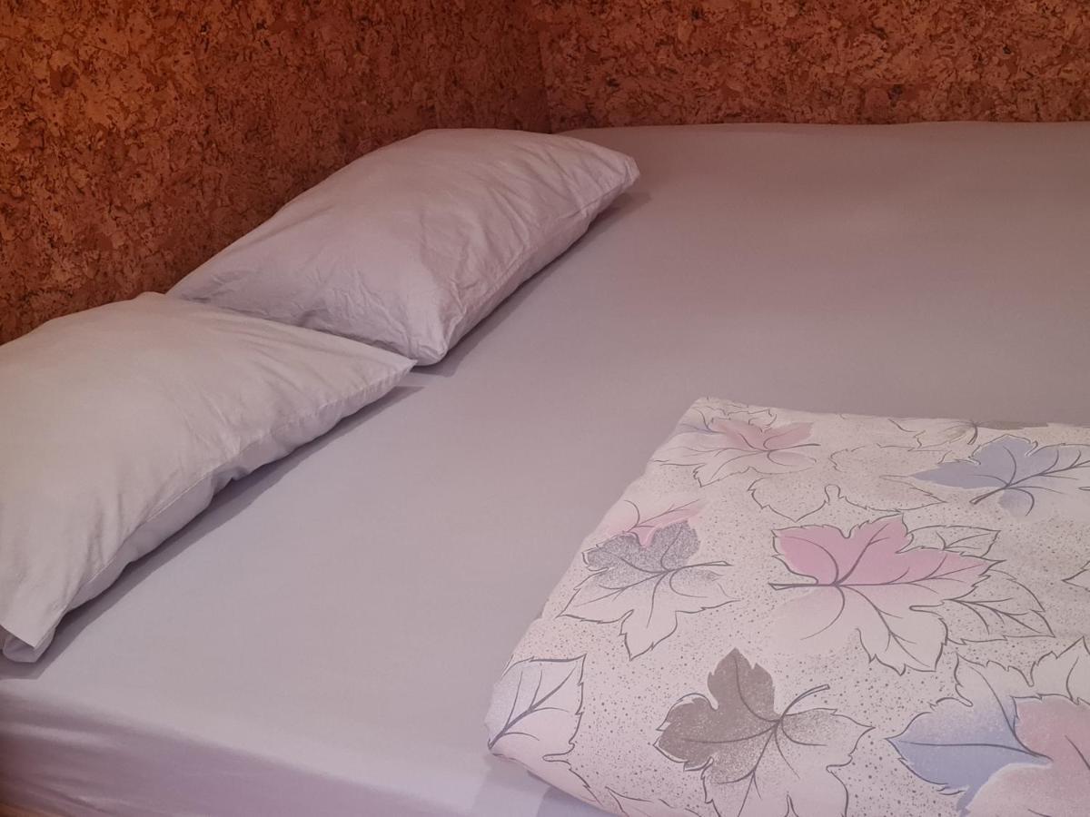 Центр, Євгена Коновальця, 3 Apartment Lutsk Luaran gambar