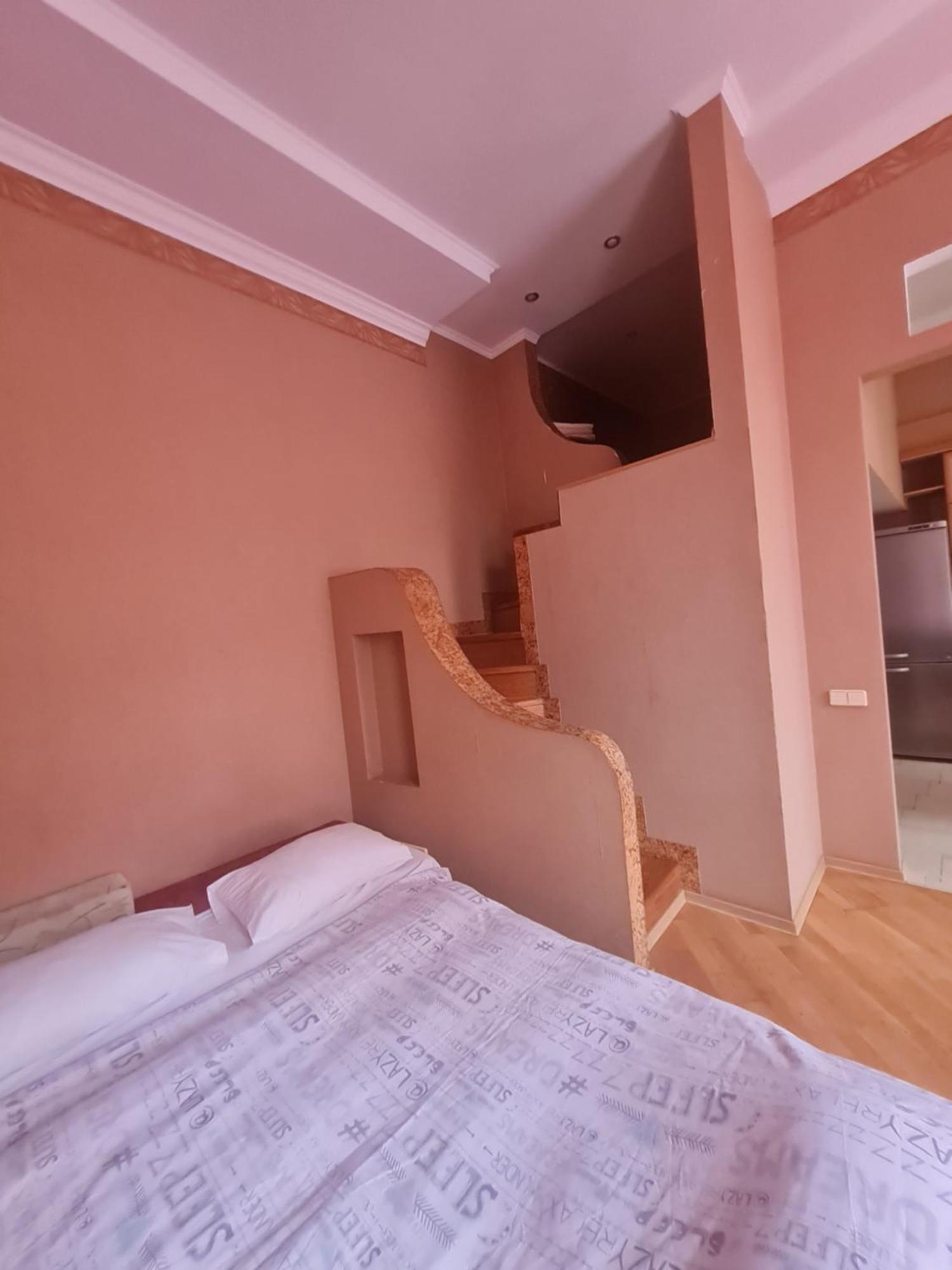 Центр, Євгена Коновальця, 3 Apartment Lutsk Luaran gambar