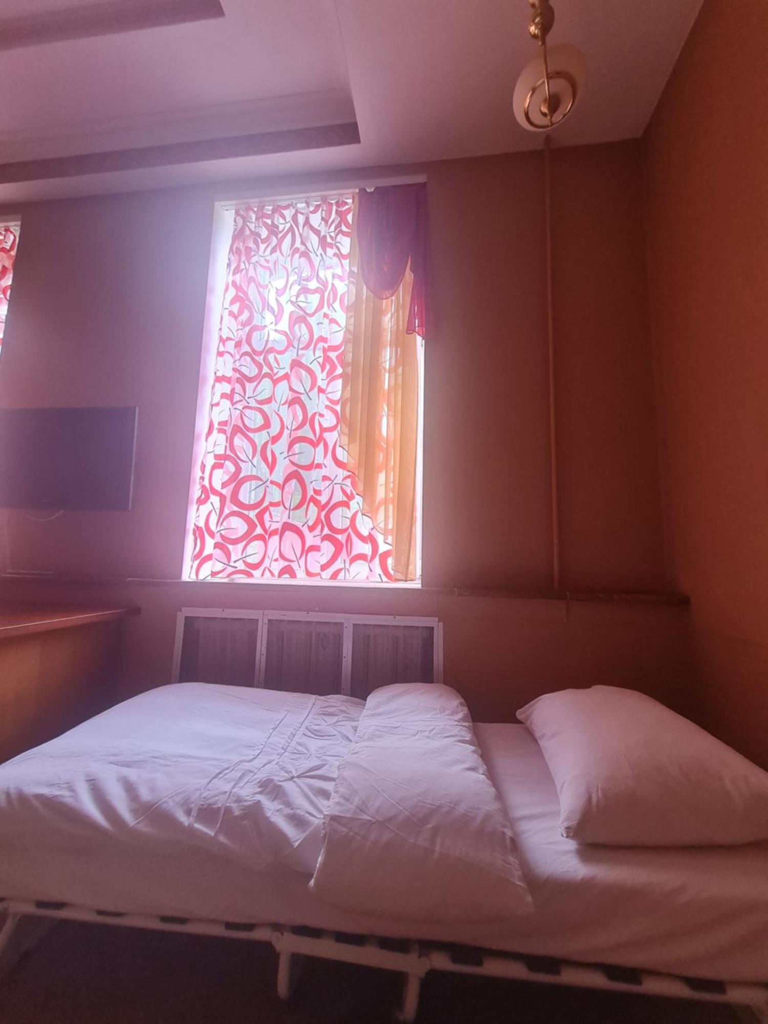Центр, Євгена Коновальця, 3 Apartment Lutsk Luaran gambar